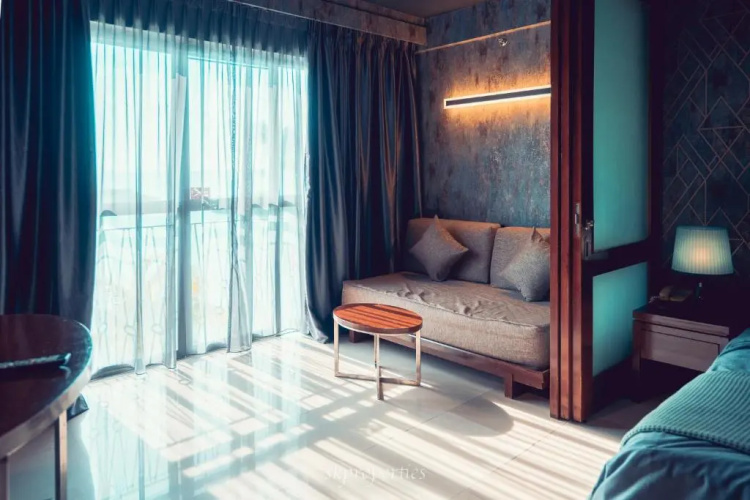 Admiral Ocean View 1103