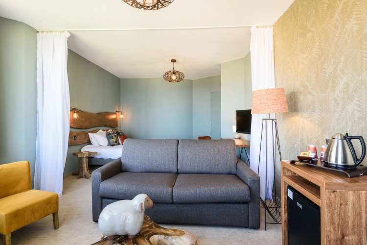 Baya Hotel