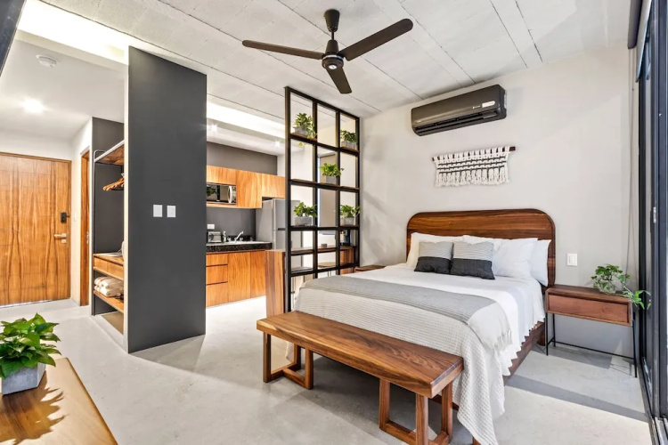 Searena Boutique Condos - Adults Only