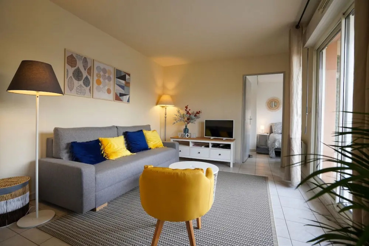 Joli Appartement & Terrasse 5min Rotonde