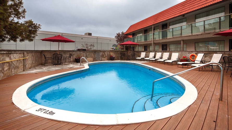 Best Western Plus Burnaby Hotel photo 19