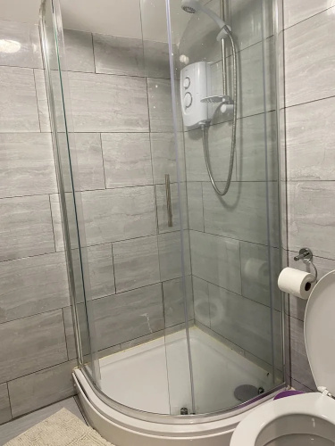 2 Bed Flat - Sleeps 6 - Pets - Parking - Wifi