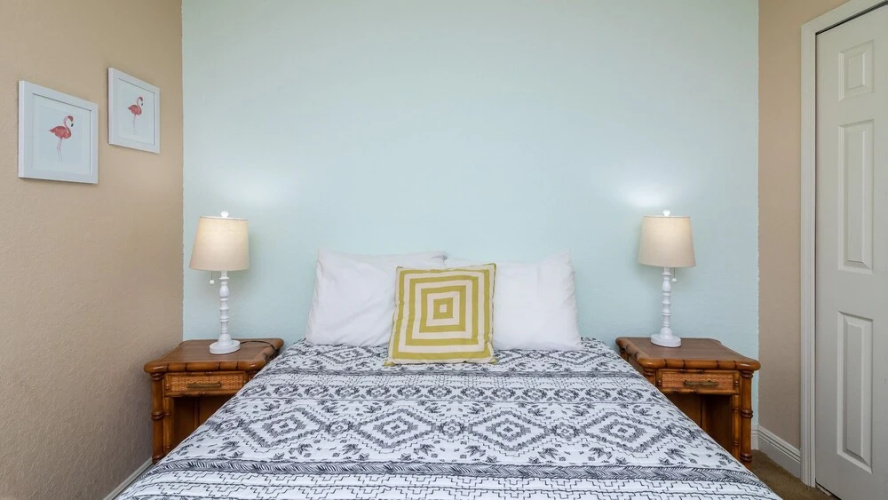 The Regal Retreat