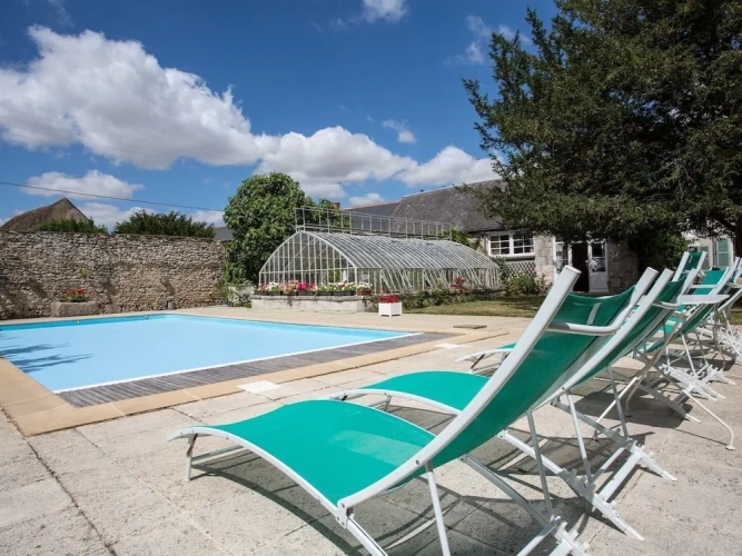 Quintuple Suite with garden view