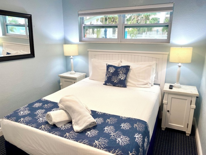 1 Bedroom Standard room with pool view