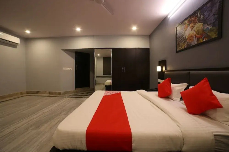Hotel Vasko by OYO Rooms