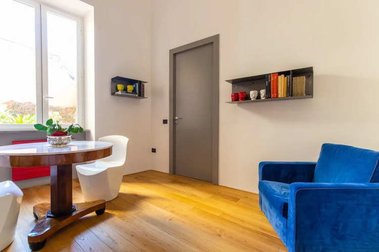 Amana in Naples With 1 Bedrooms and 1 Bathrooms