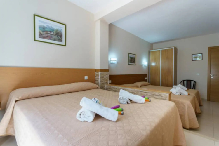 Hostal Costabella - Double Room Standard Rate