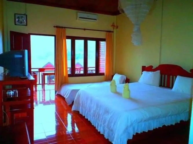 Superior Triple room
