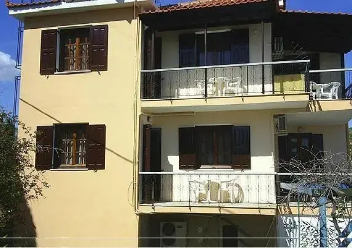 Anthipi Rooms
