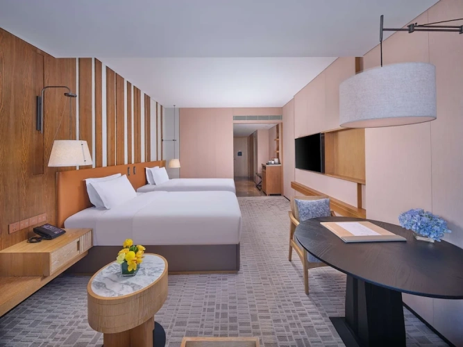 Premium Twin room with balcony