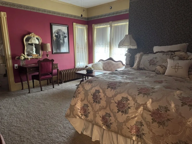 Deluxe Single room