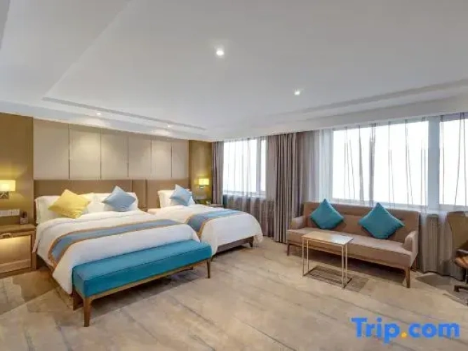 Premium Family Suite