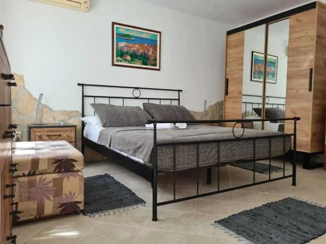 Standard Double room with pool view