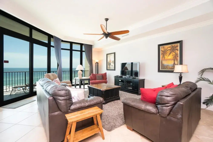 Phoenix West 505 Apartment 3