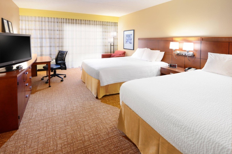 1 Bedroom Quadruple Suite