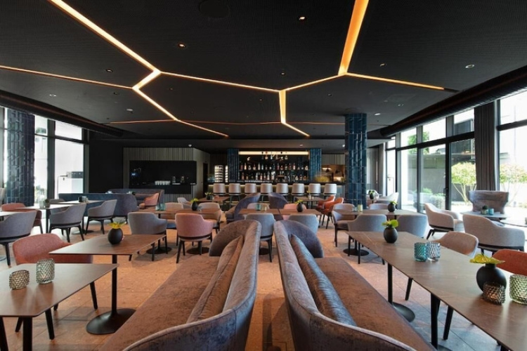 Hotel & Resort Luxury Suites