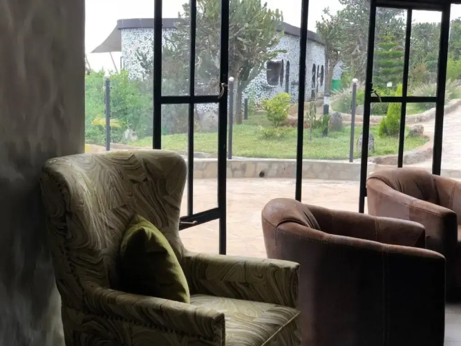 Saab Royale Resort