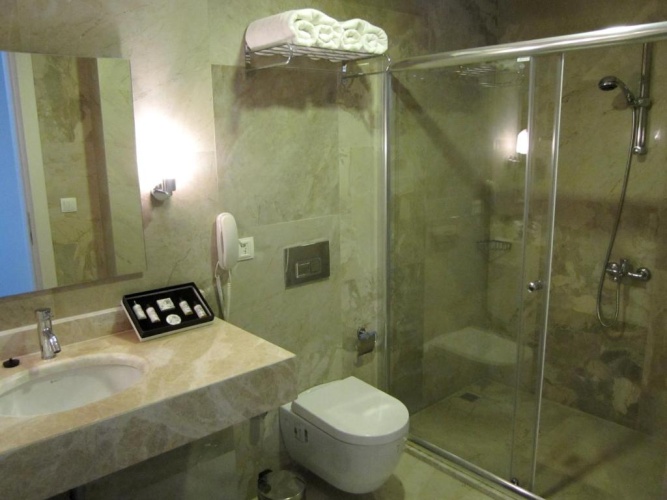 Deluxe Studio