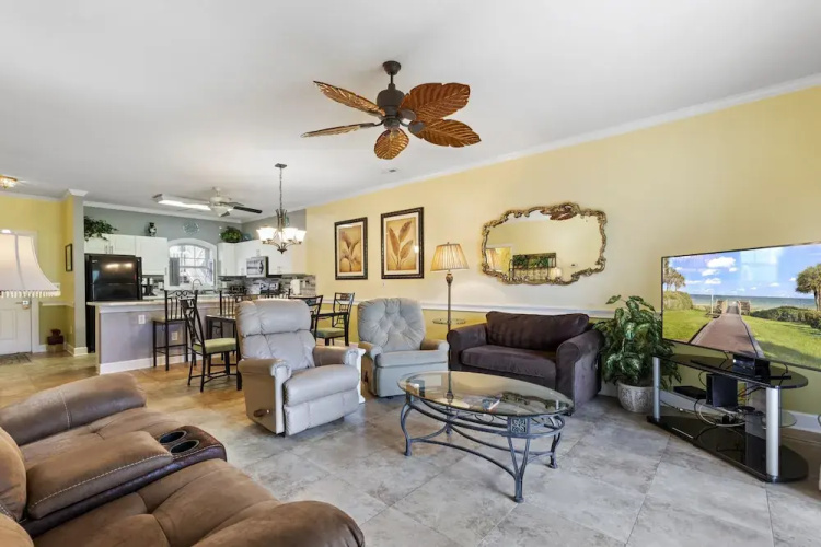 Magnolia North 102