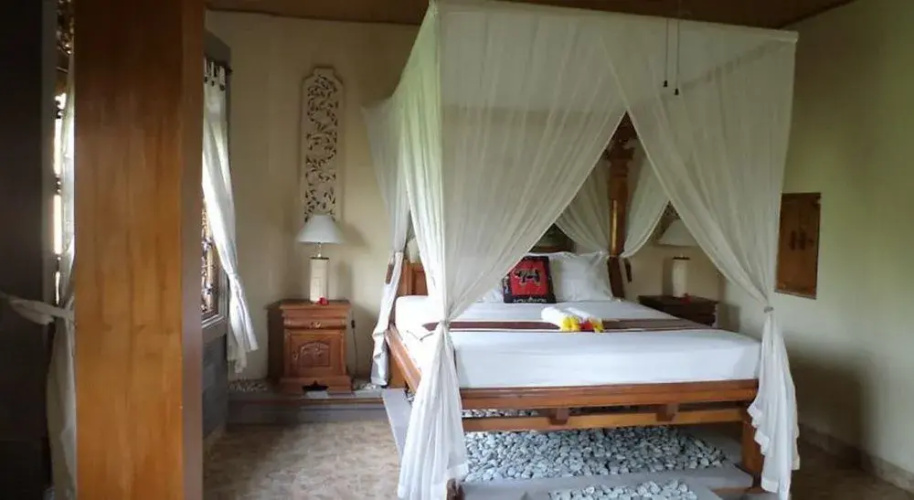 Ala's Green Lagoon Hotels