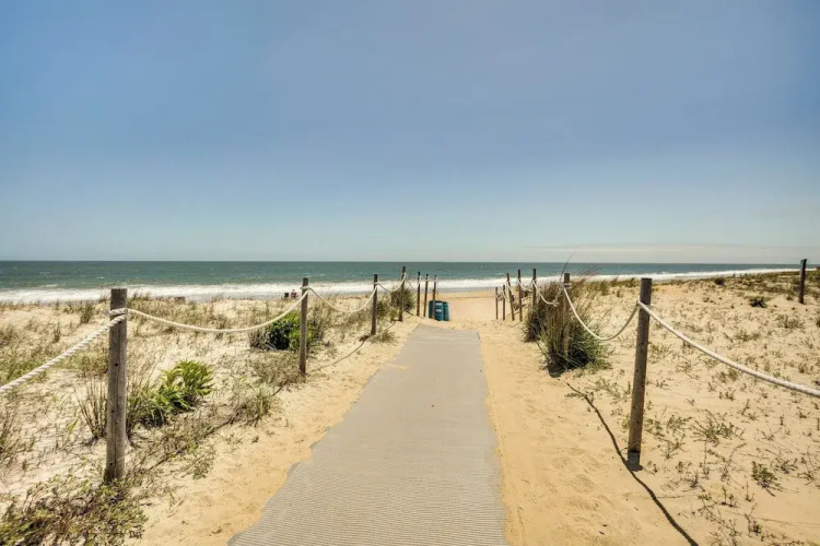 Dewey Beach Cottage Near Ocean - Walk to Beach!