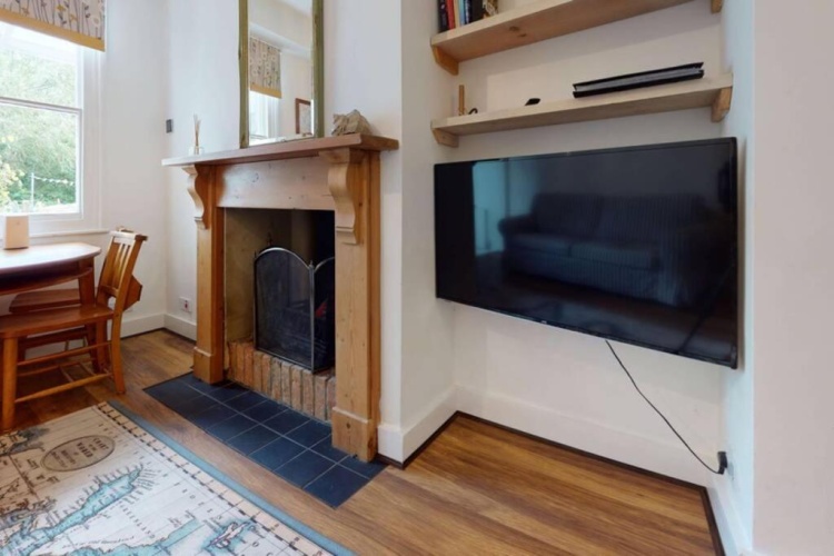 3 Bedrooms Cottage