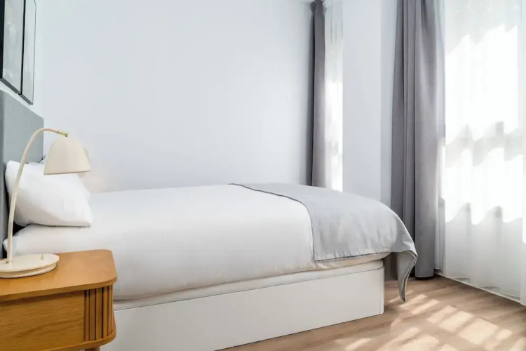 Limehome Valencia Carrer d’Antonio Ferrandis