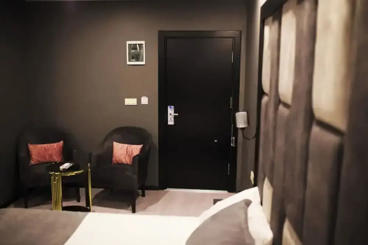 Oneday Suit Hotel