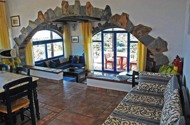 Beautiful Villa with Private Pool