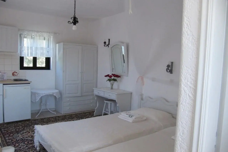 Castellino Studios