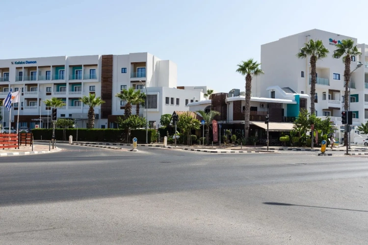 Kefalos Damon Hotel Apts