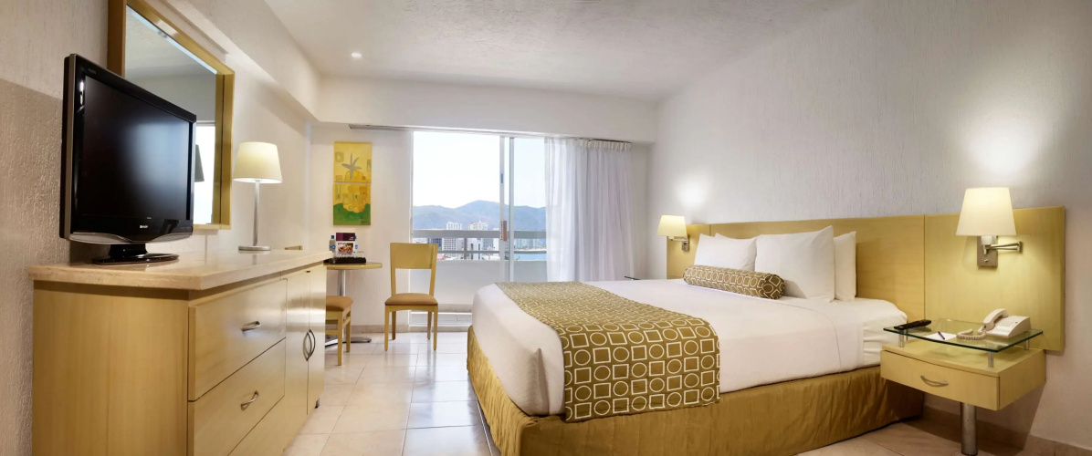 HS HOTSSON Hotel Acapulco