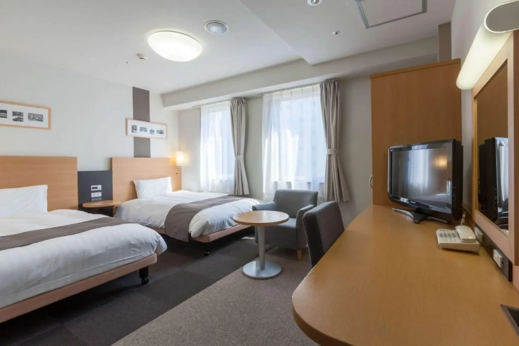 Compact Twin room