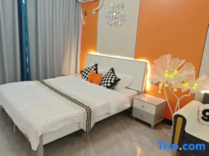Meet Apartment (Jiuhua Square Branch)