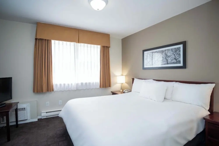 Standard Double Suite with balcony