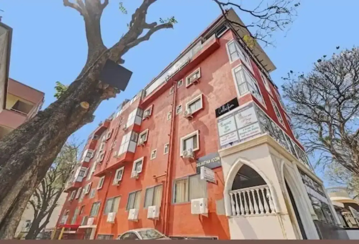 The Blooms Stay Inn - Bangalore