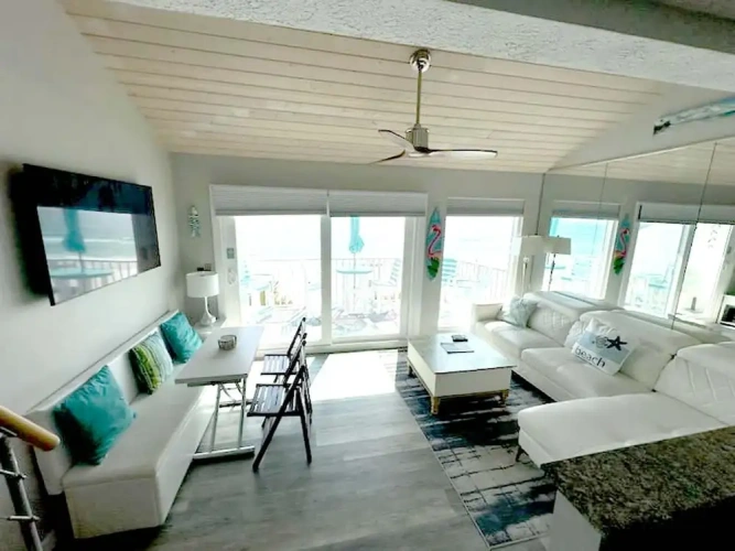 Standard room with balcony