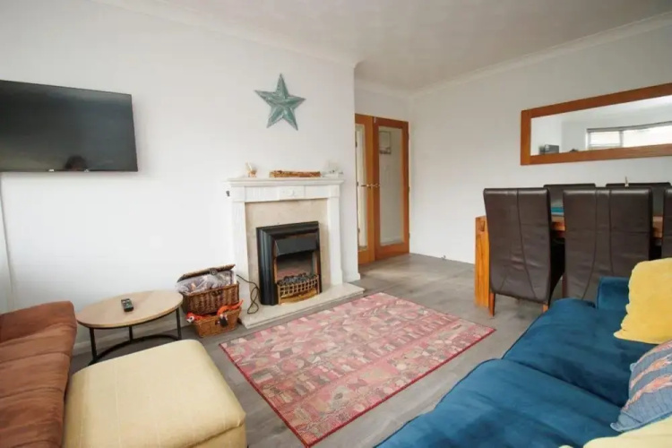 Sands Lane Retreat - Cozy Bungalow in Hunmanby
