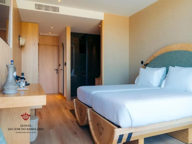 Deluxe Twin room with river view