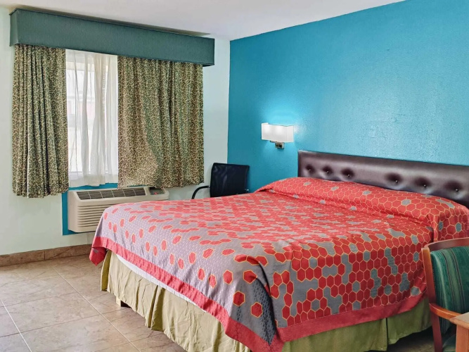 Budget Inn By OYO Edinburg Hwy 281