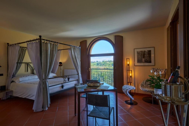 Junior Suite with balcony