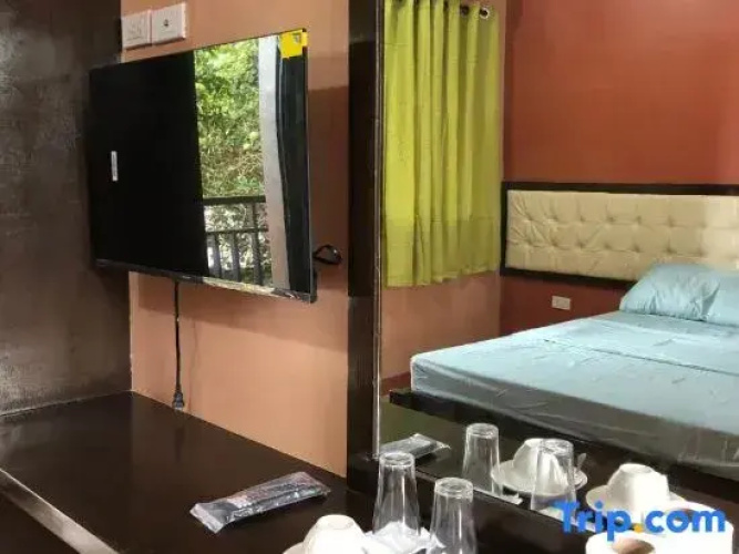 Alona Princess Suites