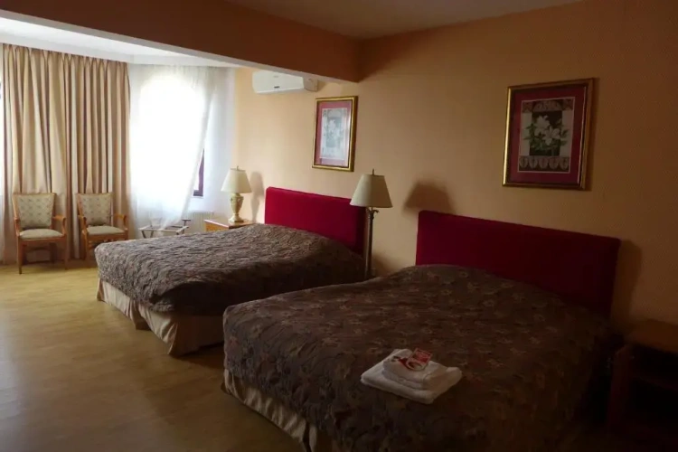 Luxury Quadruple room