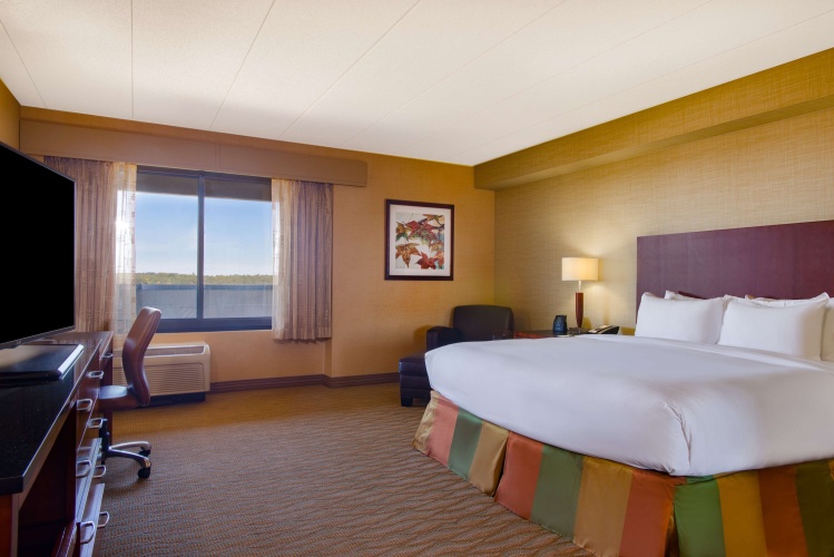 DoubleTree by Hilton Hotel Boston North Shore photo 8