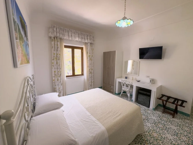 Standard Triple room with mountain view