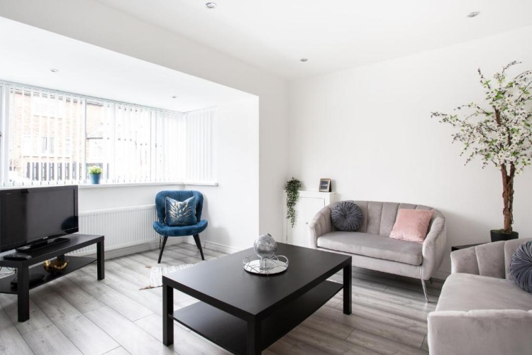 2 Bedrooms Twin Cottage