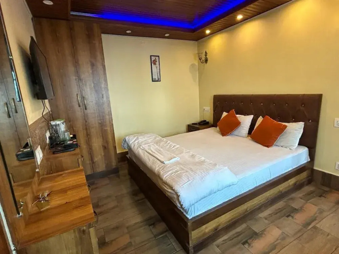 Ratna Villa Inn
