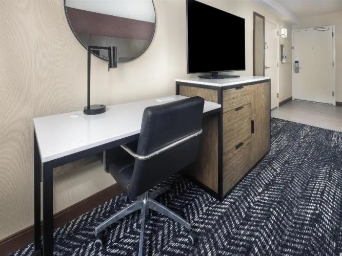2 Bedrooms Double Suite