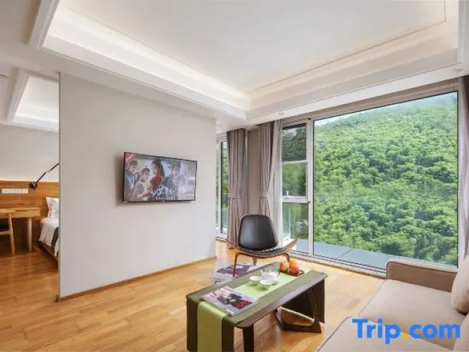 2 Bedrooms Family Suite